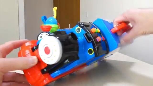 Паровозики Томас и его друзья для детей. Играем с различными паровозиками . #дети #видеодлядетей