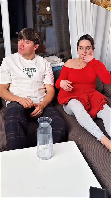 Когда деньги остаются запертыми в ее сейфе 😬😂 #смешно #комедия