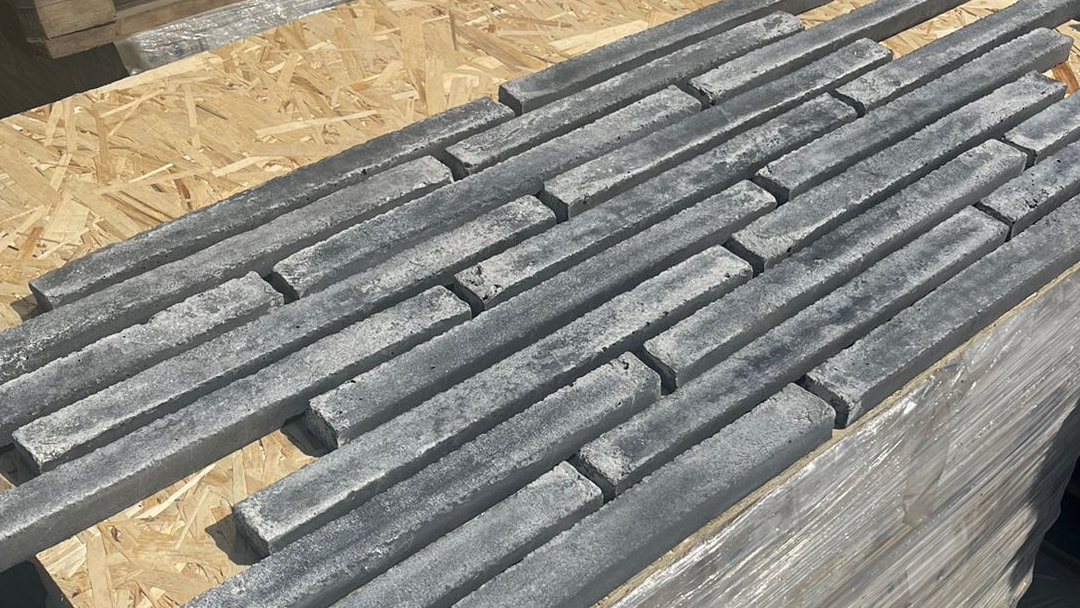 фасадная плитка Ригельный кирпич Midway 810