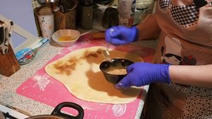 булочки с корицей.