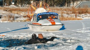 Спасатели Белоярского отработали спасение человека на воде