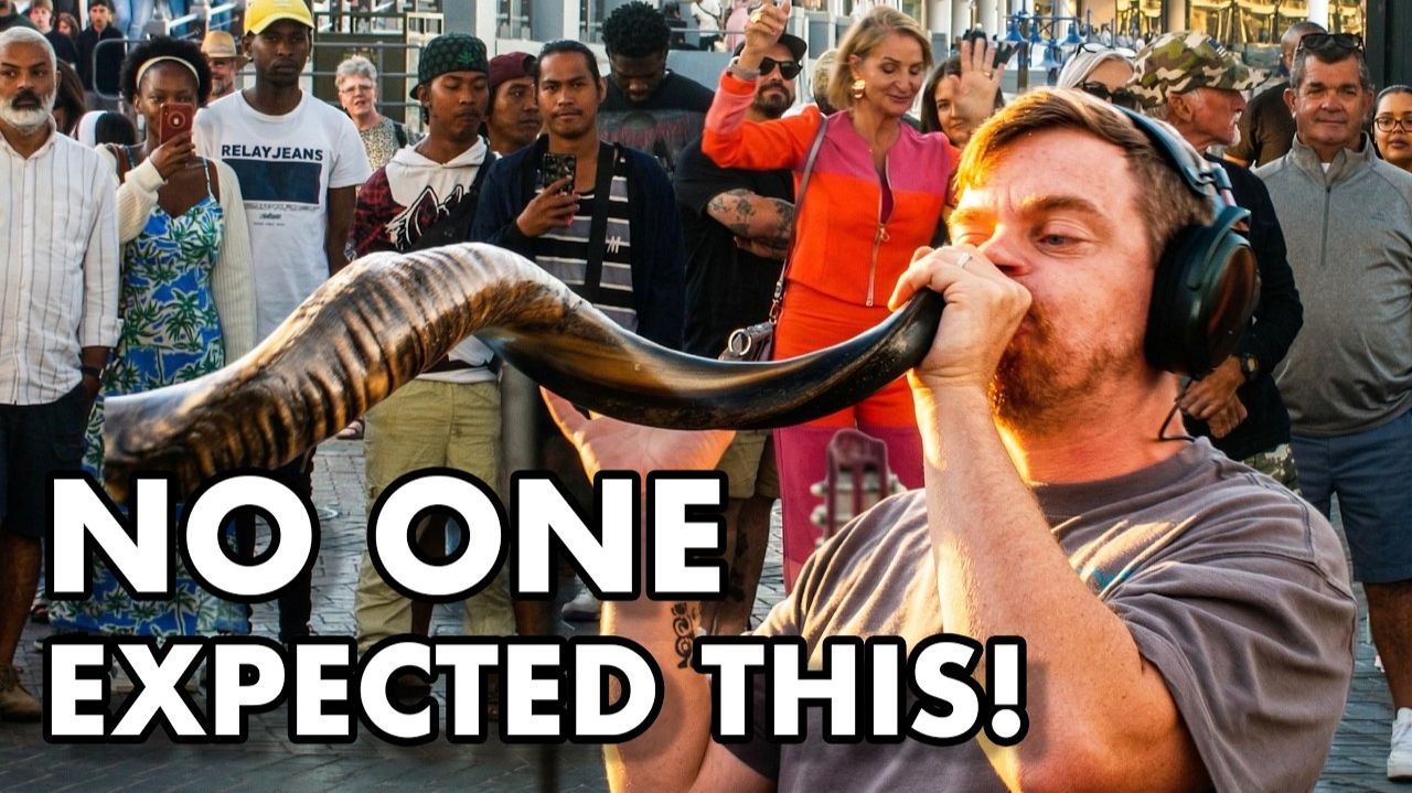 Full Song Built Live In Front Of Strangers