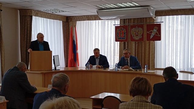 В Ачинске обсудили благоустроенную набережную после подтопления водами Чулыма