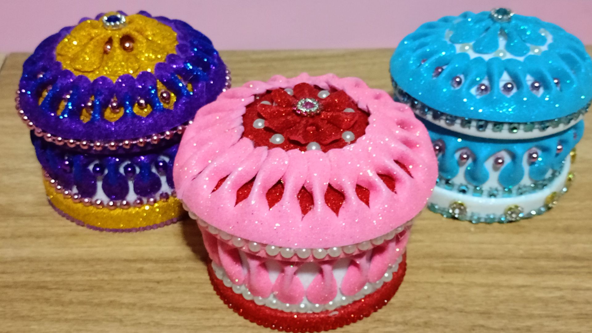 ШКАТУЛКИ для УКРАШЕНИЙ - есть в наличие.