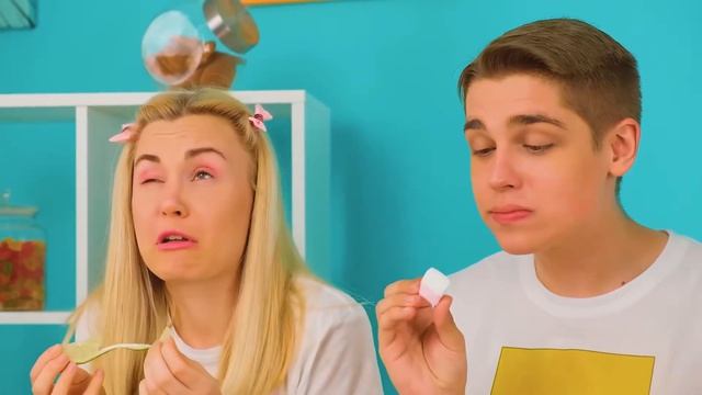 Челлендж «Торт или Обычная Еда» # Смешные Ситуации с Едой от Candy DO