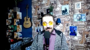 Илья Прусикин _Литл Биг_ возле помойки отпраздн