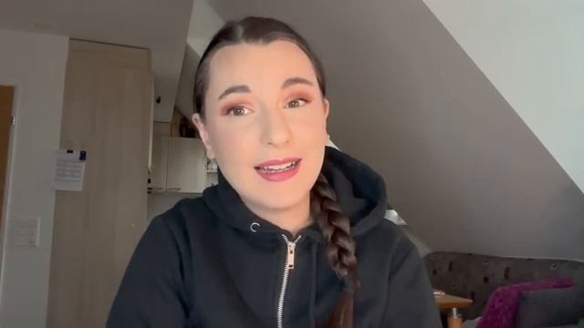 📹 Честно про РУСОФОБИЮ 🇷🇺‼️ • Полька на русском → 👤 #NASTICARO_Полька_на_русском