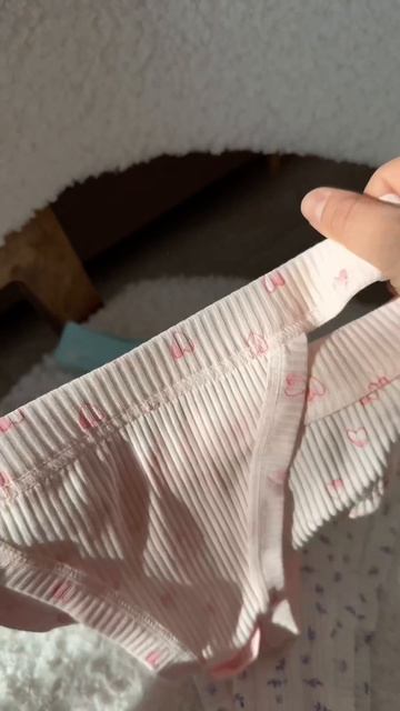 Вб:
Трусы 275112453
Лиф 412238495