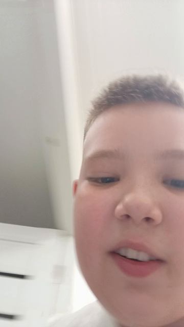 поевдение моего кота