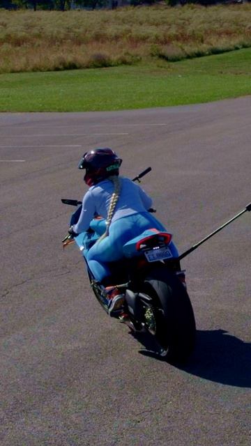 Катя Алмаз мото девушка на Дукати Ламборгини