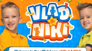 Влад и Ники дети играют с дядей