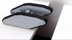 5 гусеничных машин Lego против 6 препятствий