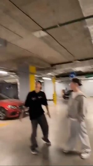 😂