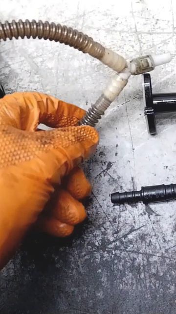 Делаем подкачку в баке Audi A6C5 2.5 TDI V6 передний привод