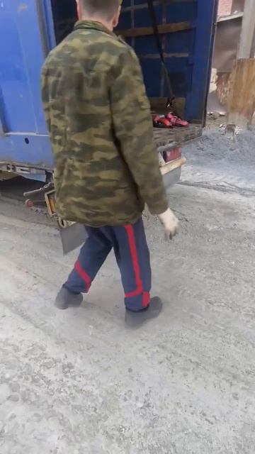 20.04.2026 в Пензу отгружен черный сланец плитняк серпентинит в цвете графит  для мощения дорожек