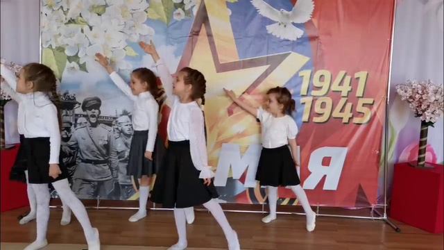 Compressed_pust__budet_mir._mbdou_ds___243._ansambl__golosok_-_2026_g