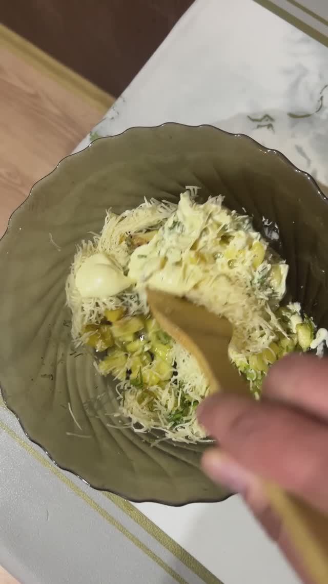 #салат#куринаяГрудкаАнанасом.