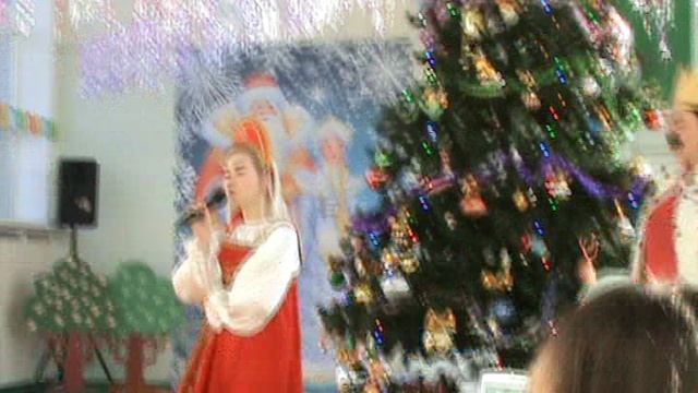 156)Ц ЁЛКА В ШКОЛЕ 1В