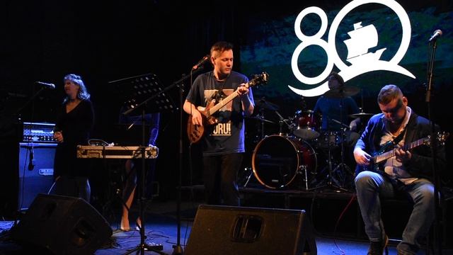 Любовь, у которой… – Синяя Спичка [Шумы в 