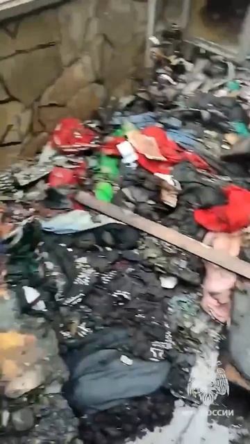 Шахтёрские пожарные защитили от огня торговые павильоны на рынке