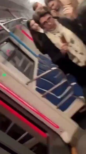 Момент аварии на Сокольнической линии
