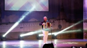 Слушаю эту Песню и не могу оторваться!!!