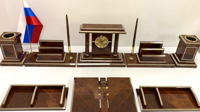 Настольный набор из обсидиана 