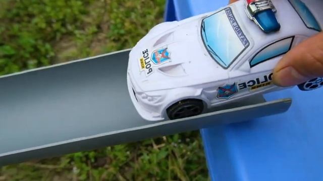 МАШИНКИ. ИГРАЕМ В МАШИНКИ.