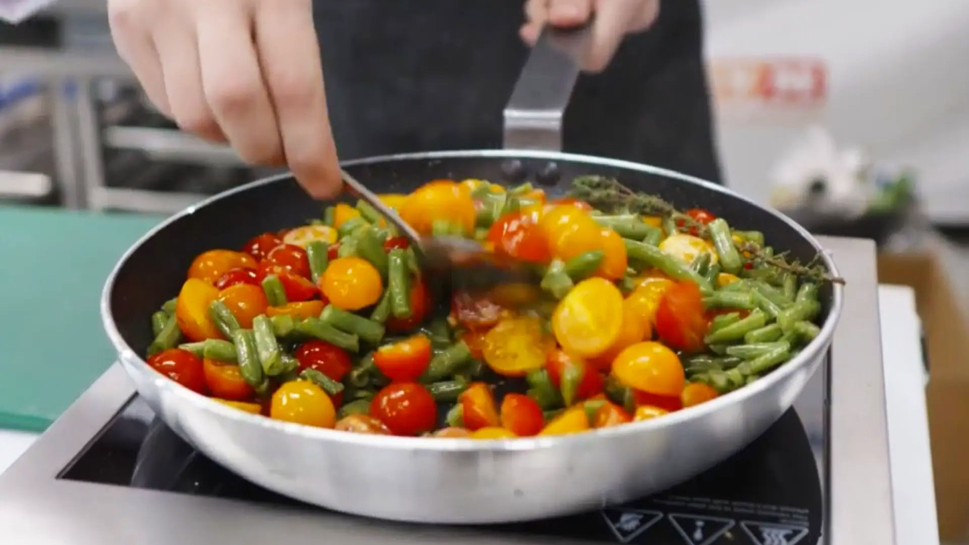 Тестируем Abat в Челябинске: Мастер-класс от шеф-бренда компании Александра Бурлюка