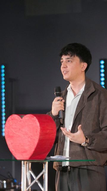 В воскресенье  в церковь! любовь вера богослужение