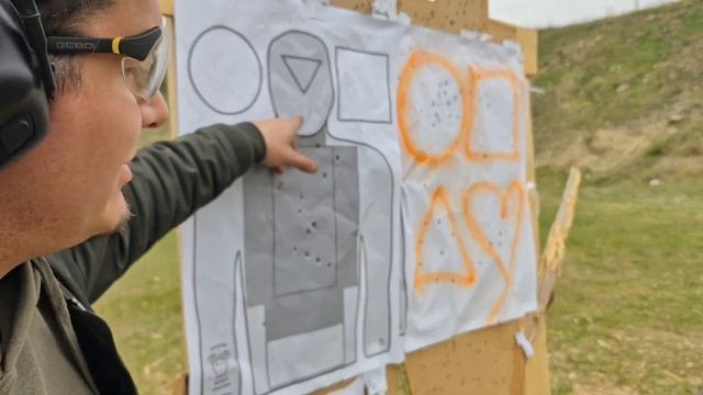 Пистолет CZ-75 Auto - Обзор оружия с канала Дайте Пушку [2026 г.]