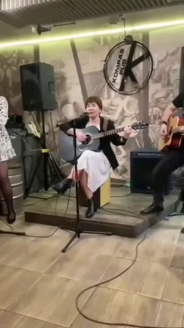 Ольга и Альбина ❤🎶 «Поющие массажисты» #творческийвечер #Уфа #подруги