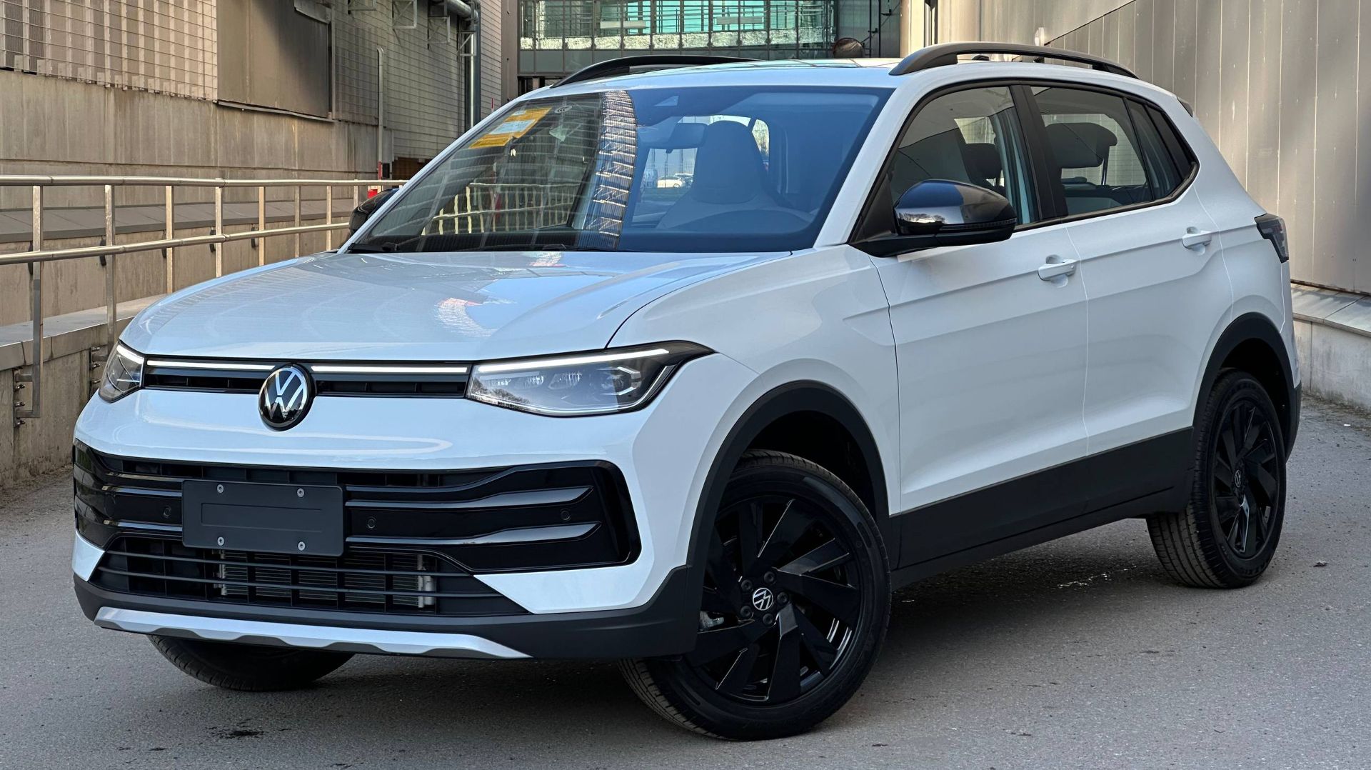 Volkswagen Tharu XR, 2025