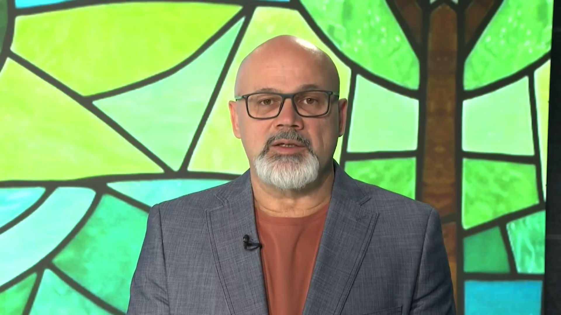 Здоровье в деталях. Зубов нет! А выход есть?