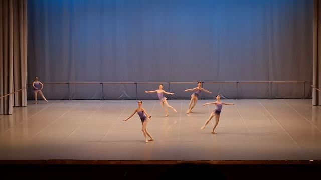 МГАХ. Госэкзамен по классическом танцу. Педагог Л.Ермакова. (5)