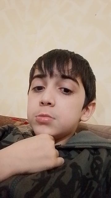 спасибо ребята за 11 подписчиков может хотя бы 15 подписчиков добьём или 20!!