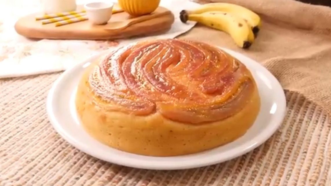 Пирог на сковороде | Банановый пирог | Пирог на йогурте | Приготовить смогут все