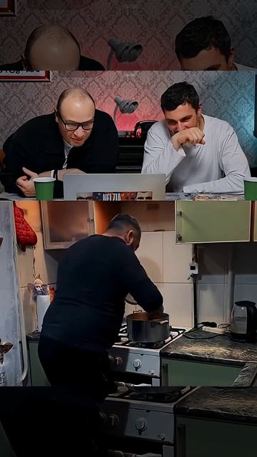 Кот 🐱 в ночи