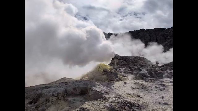 88. Долина гейзеров, Хоккайдо.