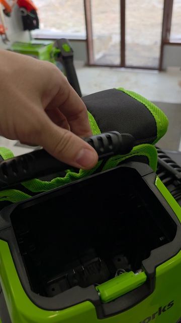 Ранцевая воздуходувка Greenworks GD60BPB