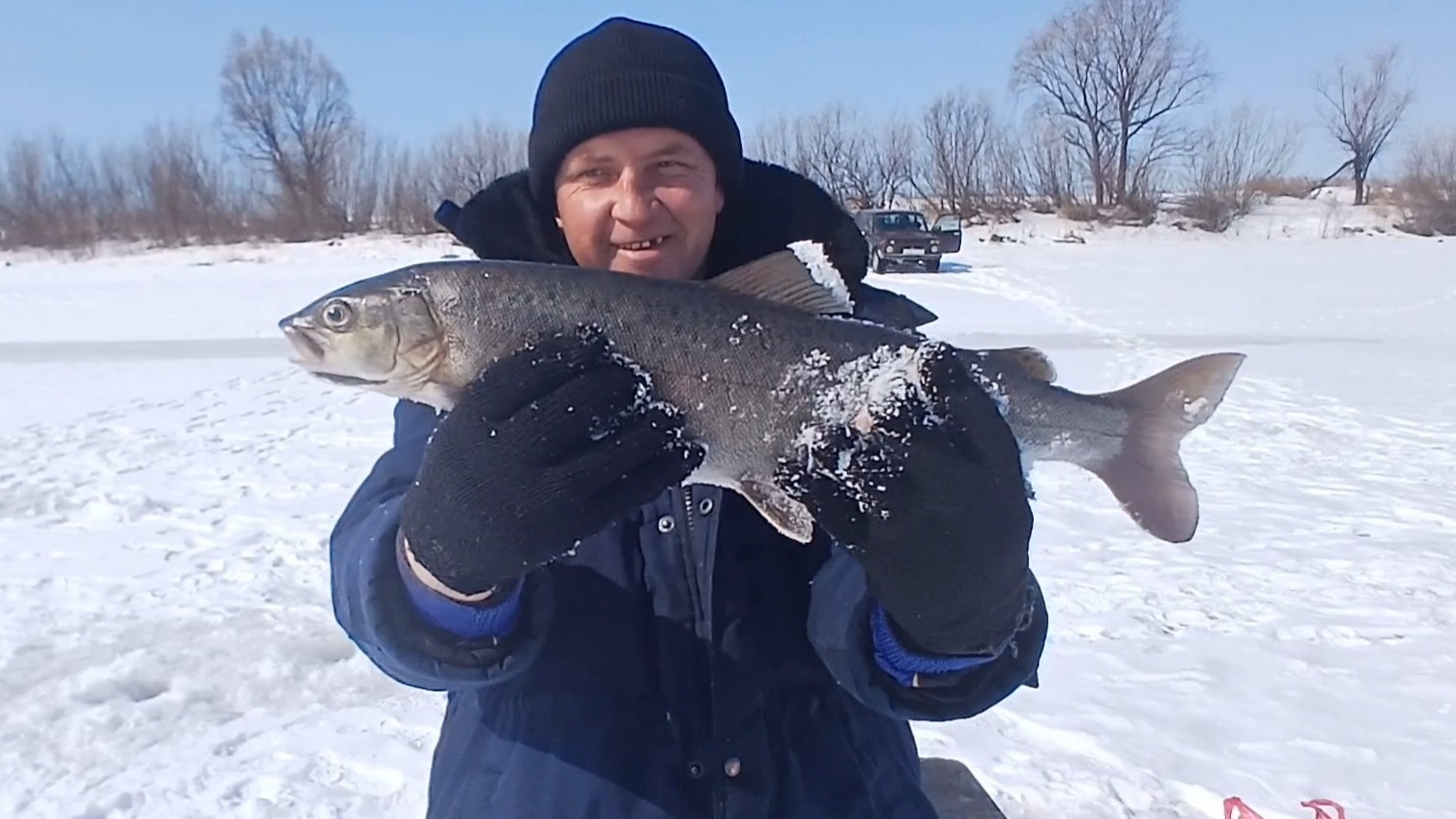 Весенняя Рыбалка Чудесного Апреля!!! На Дальневосточной Реке! #хариус #ленок