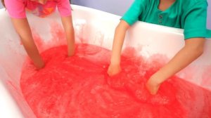 Оливер и Слайм-лаборатория дома