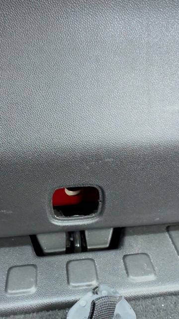 Как разблокировать крышку багажника Chevrolet Equinox или GMC Terrain