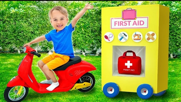 Дети помогают друзьям и чинят игрушки!