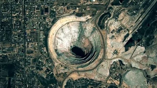 ТОП 10 самых страшных заброшенных мест России