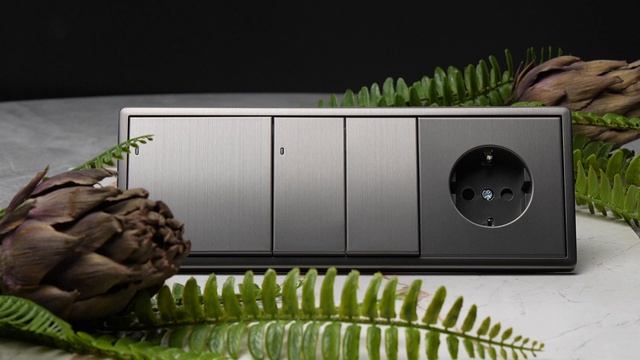 МЕТАЛЛИЧЕСКИЕ АКЦЕНТЫ - СЕРИЯ R98 METAL