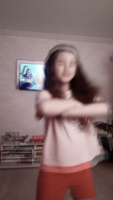 танцульки /танцульки от LERCHIK_GAMES😁 шорс