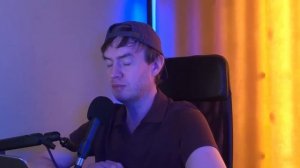 Зятек, а твоя мать ничего не путает? Я должен ей 7 тысяч за то, что я переночевал в своей квартире?