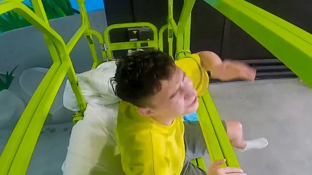 КТО ПИКЕНЕТ САМУЮ ВЫСОКУЮ КРОВАТЬ