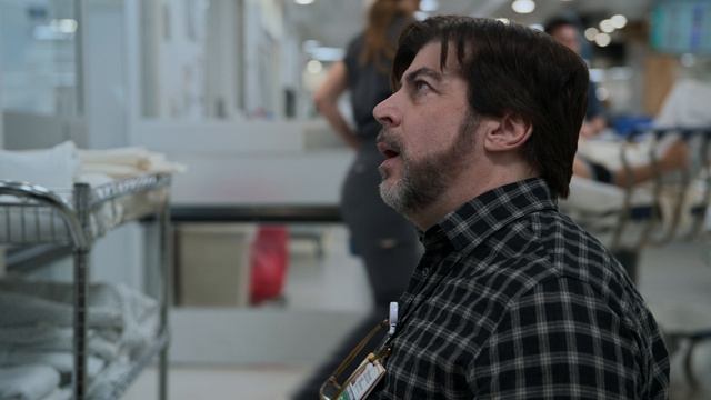 Больница Питт 2 сезон 14 серия «8:00 P.M.» (сериал, 2026)